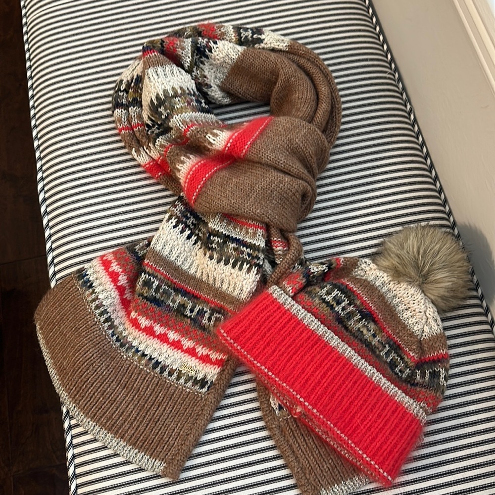 Juicy Couture Scarf/Hat Set
